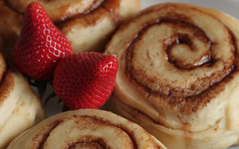 Berkeley's Vegan Bakery Cinnaholic Wins Best of Bay 2012