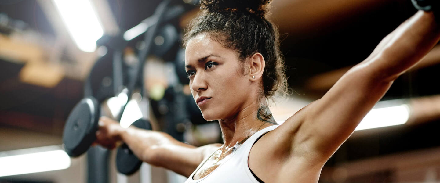 Vegans Who Lift Weights Have Better Bone Strength, New Study Finds