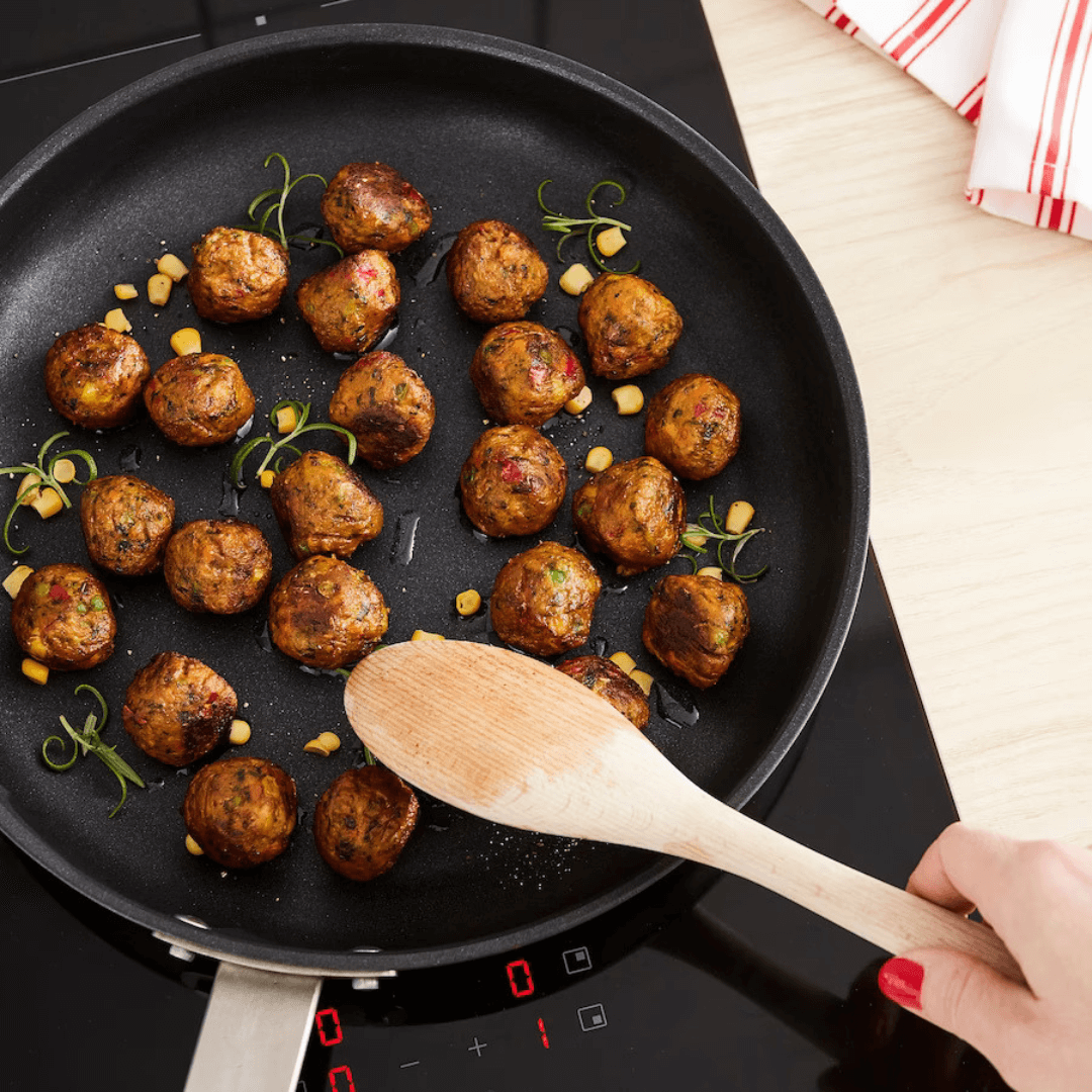 VegNews.VeganatIKEA.IKEA6