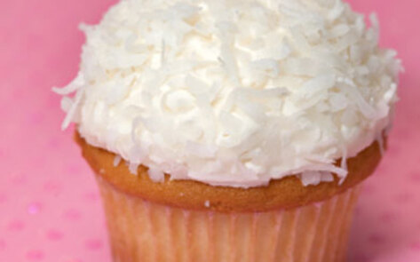 Coconut Kiwi Cupcakes