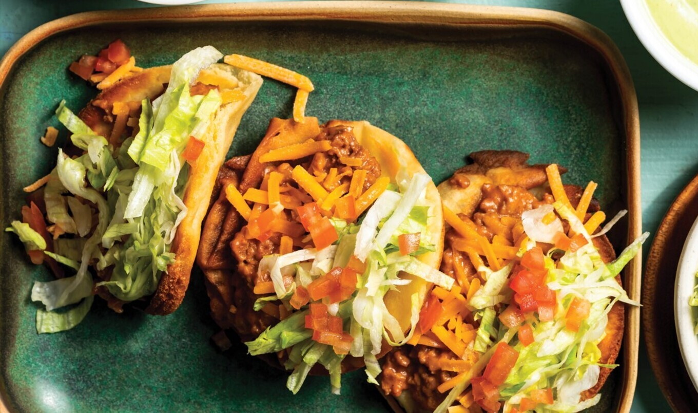 Crunchy Chalupa Naan Tacos With Avocado Ranch Sauce