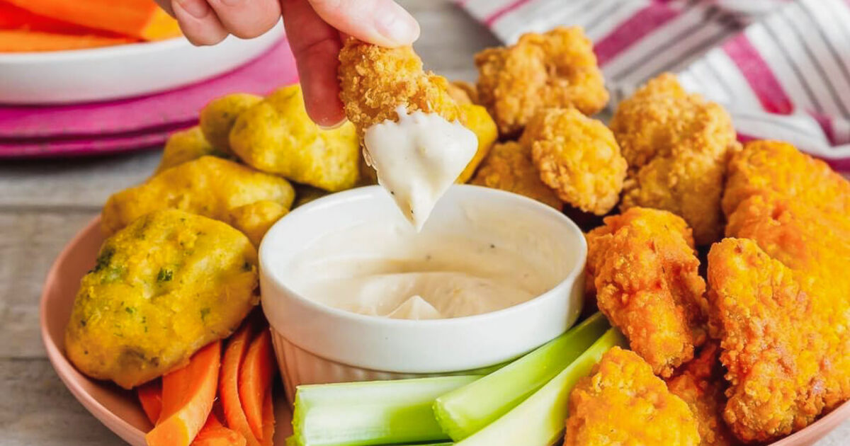 10 Vegan Party Snacks for Your Next Get-Together - Karinokada