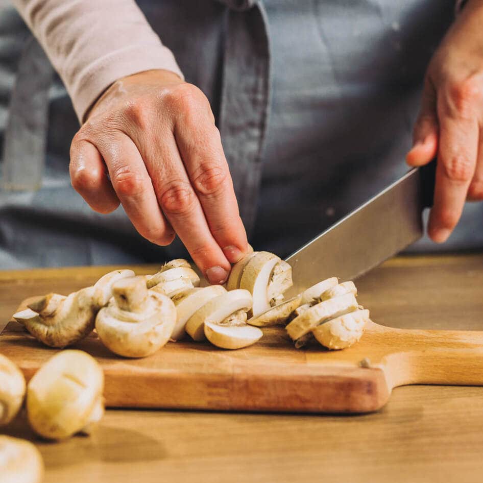 15 Mushrooms and How to Use Them in Vegan Cooking 