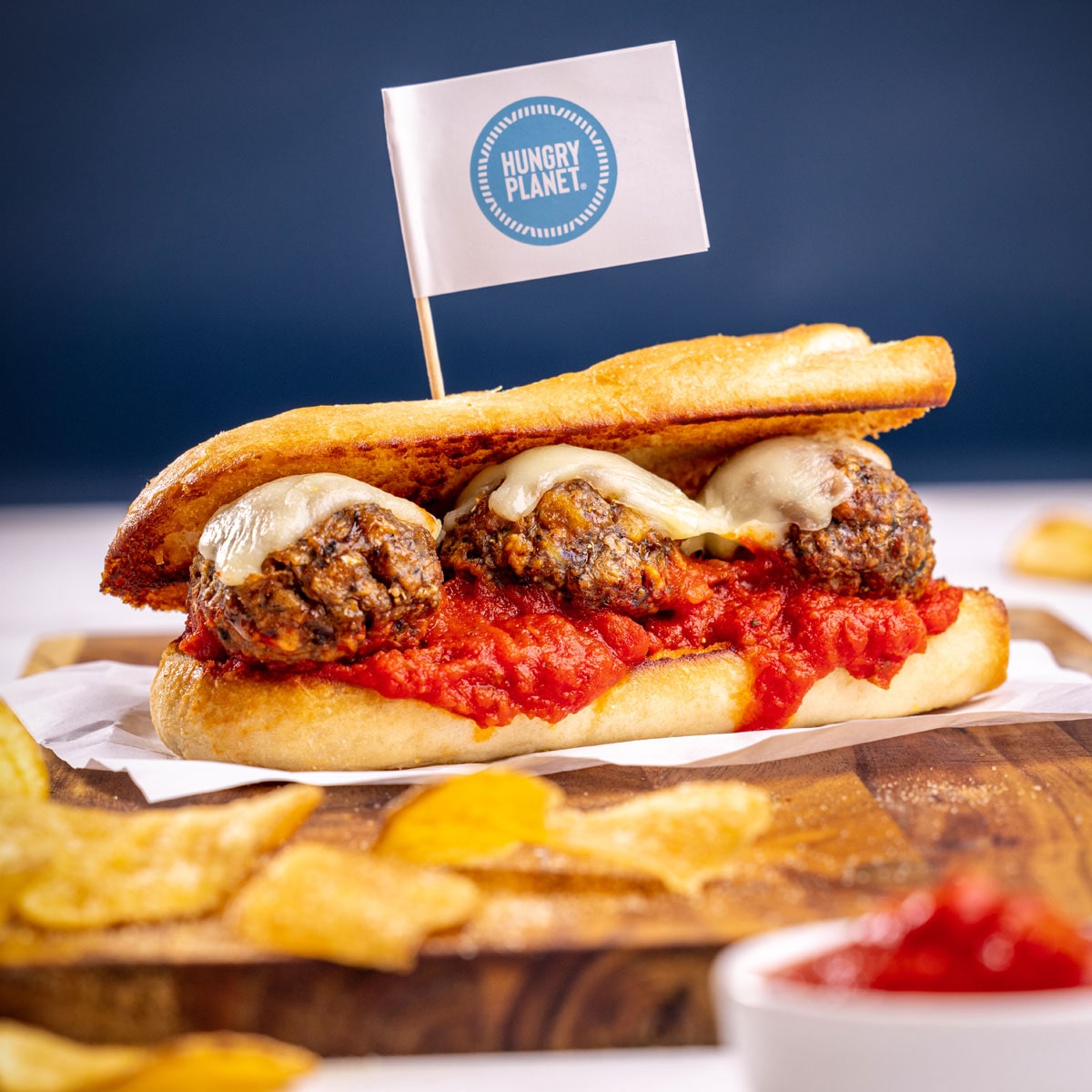 VegNews.HungryPlanetMeatballSub2.LionsChoice