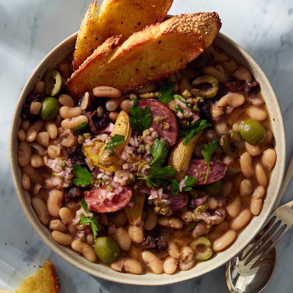 Another Blue Zones Secret: Eating Beans Every Day Could Help You Live Past 100&nbsp;
