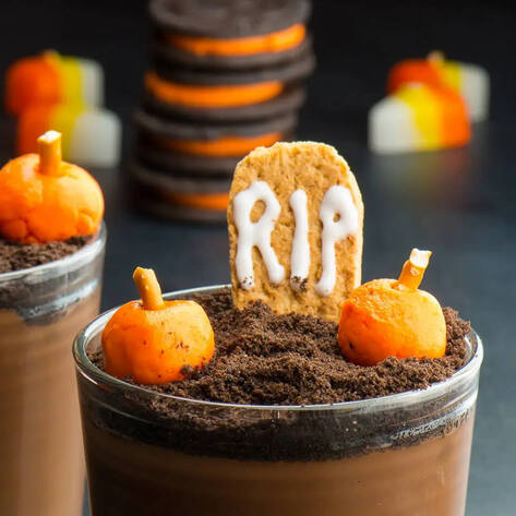 These 8 Vegan Halloween Recipes are So Good, They’re Spooky!