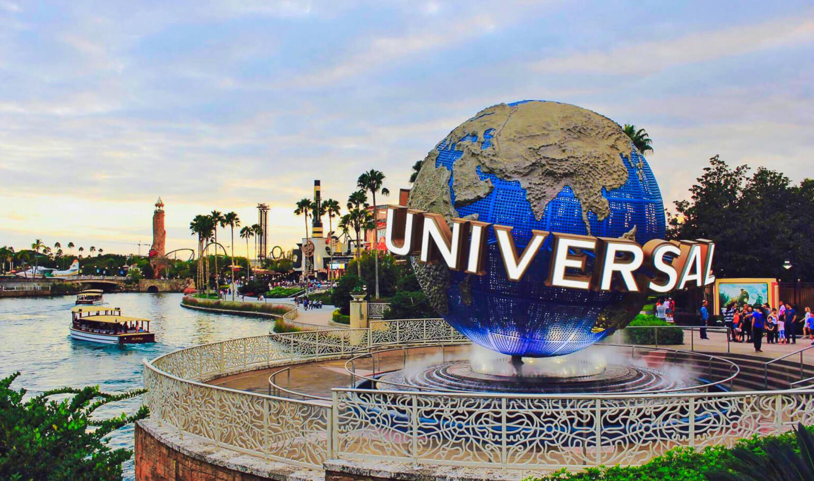 The Ultimate Vegan Guide to Universal Studios | VegNews