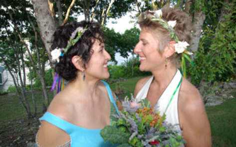 Vegan Weddings 2011: Alicia Ojeda &amp; Astrum Lux Lucis