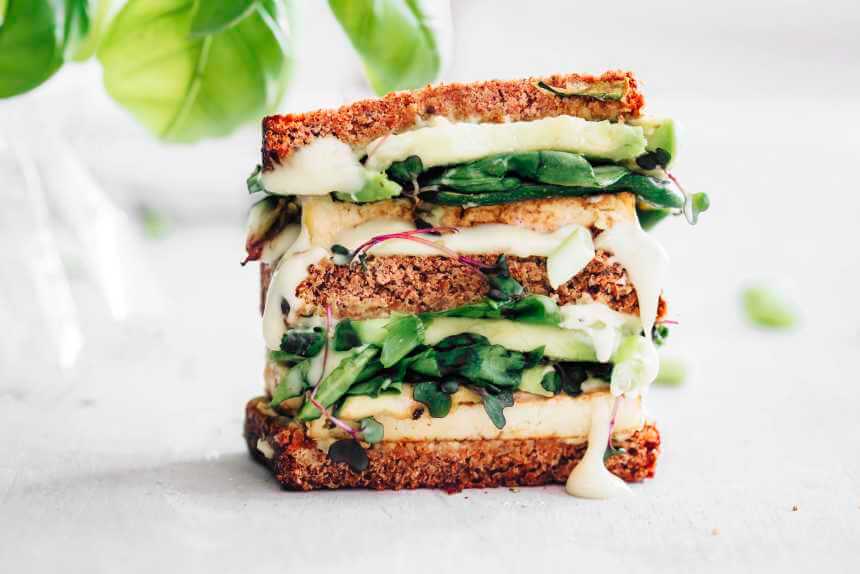 VegNews.HealthyGrilledCheese