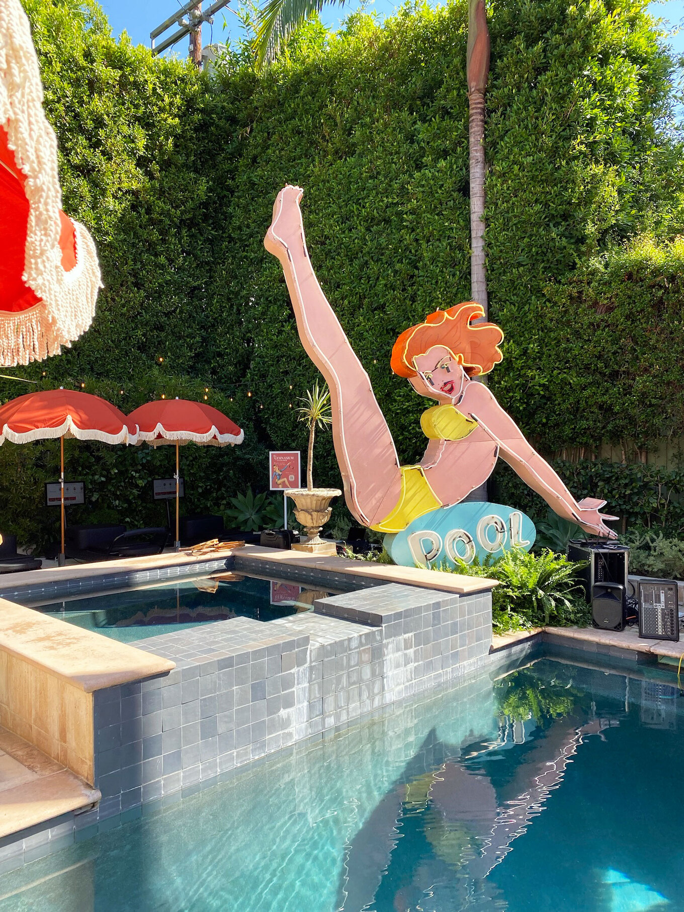 VegNews.Poolparty.POOSH
