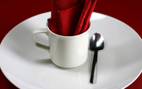 New Vegetarian Café Opens its Doors in Orange, CA