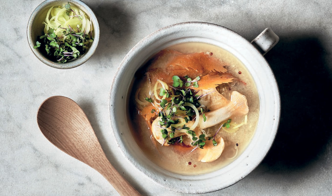 Vegan Miso Soup With King Oyster Mushrooms, Quinoa, and Seaweed