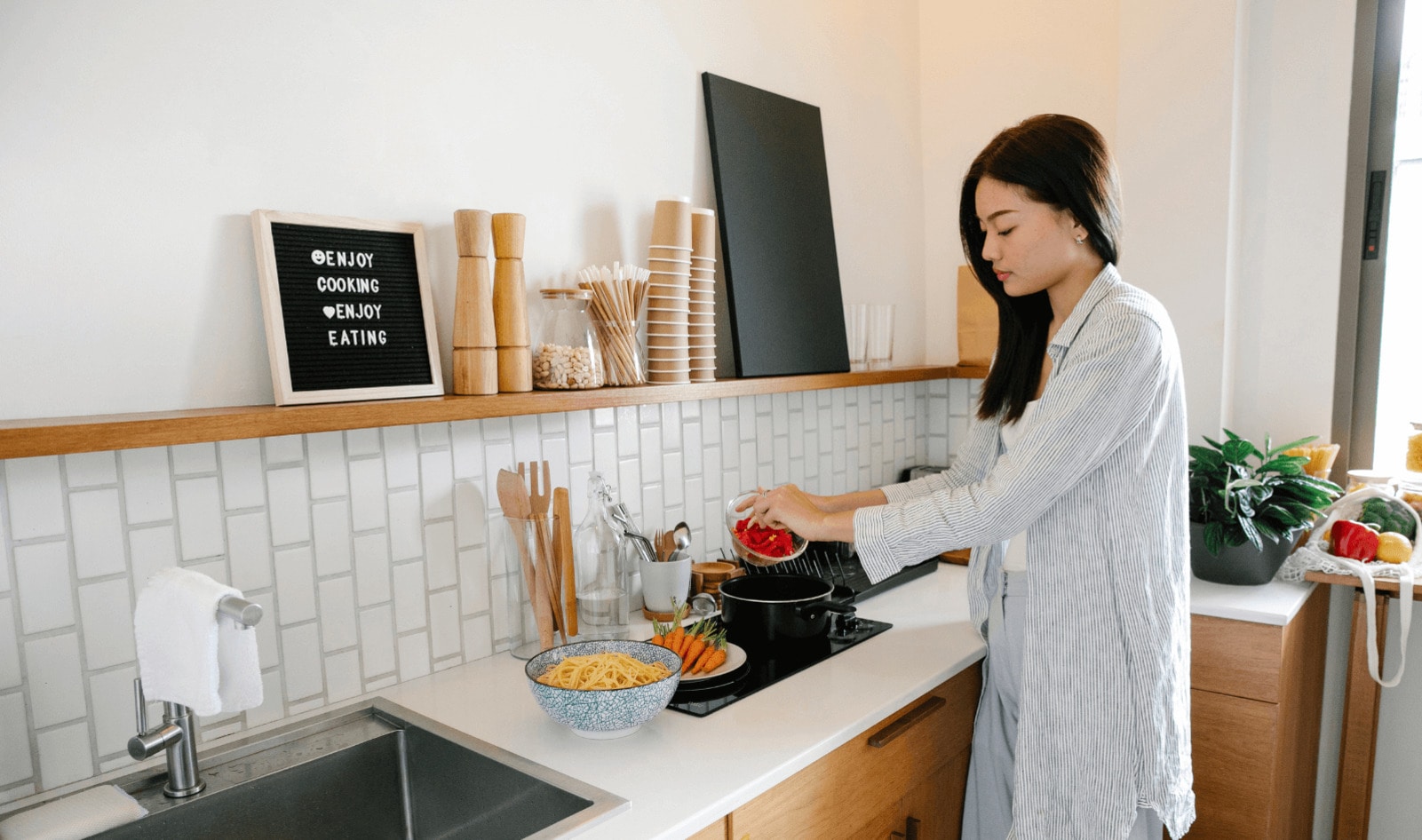 Vegan Diet Works Better to Relieve Menstrual Cramps Than Other Diets, New Research Finds