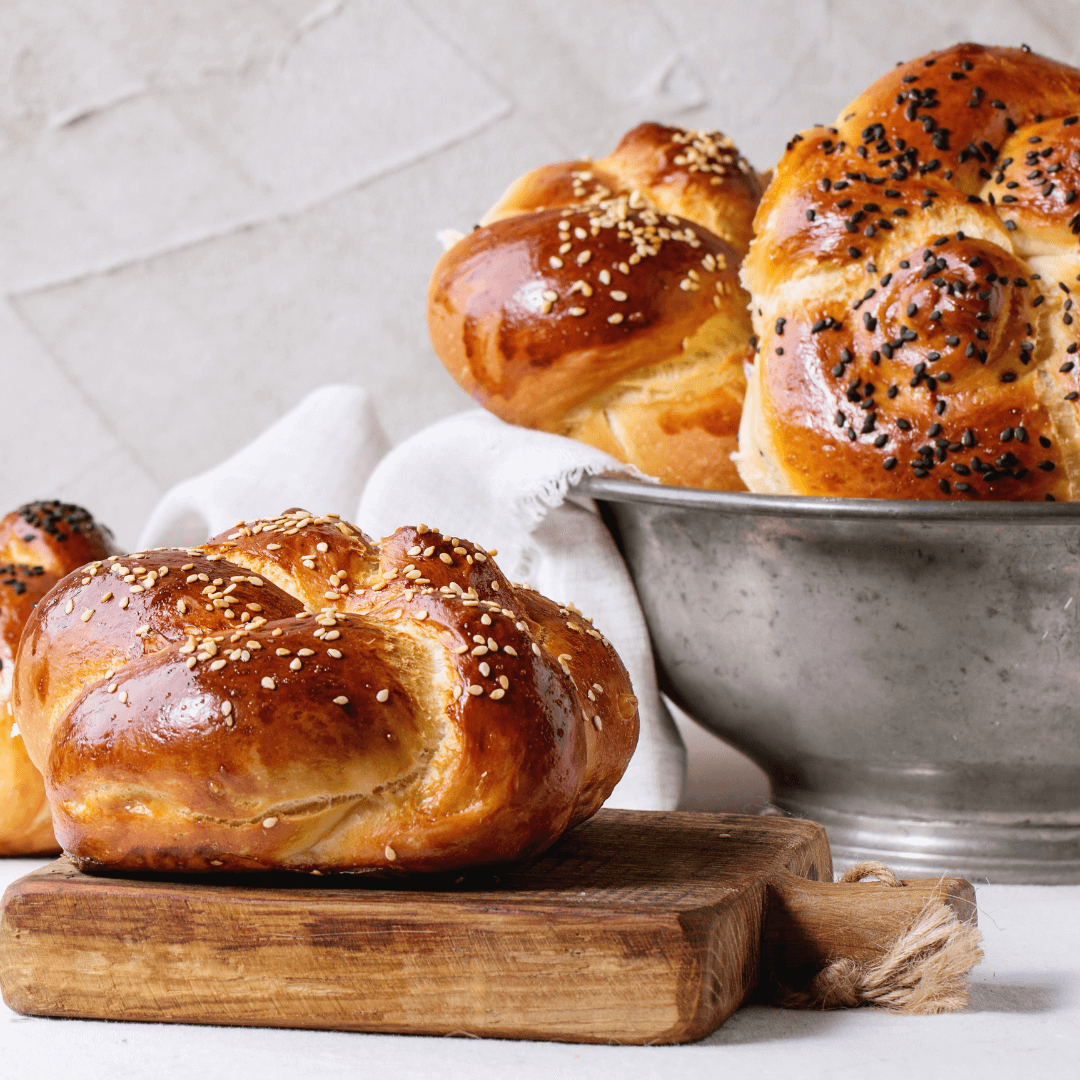 VegNews.IsBreadVegan.Challah.Canva