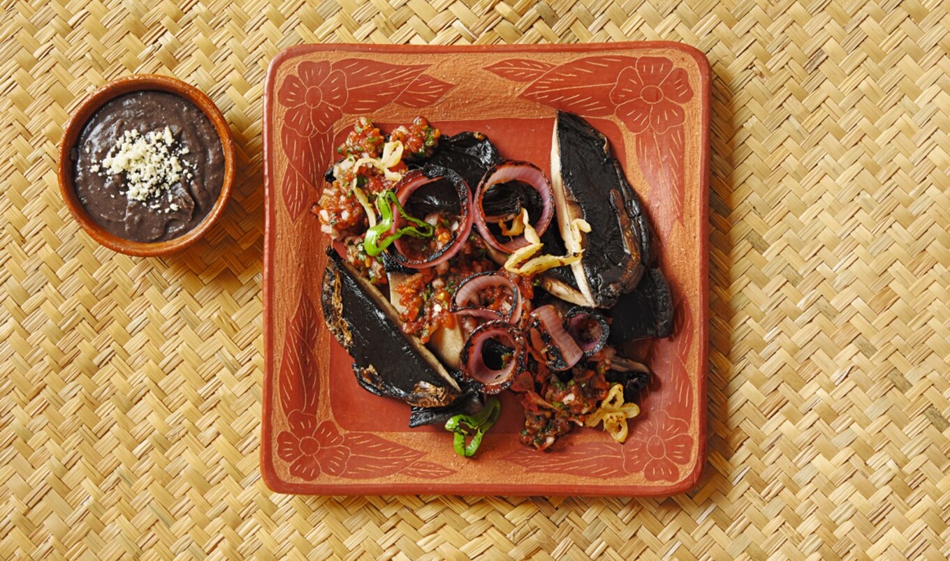 Vegan Poc Chuc (Grilled Pork) With Mushrooms