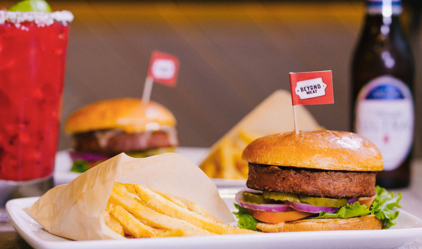 VegNews.VeganRestaurantOptions.TGIFridays