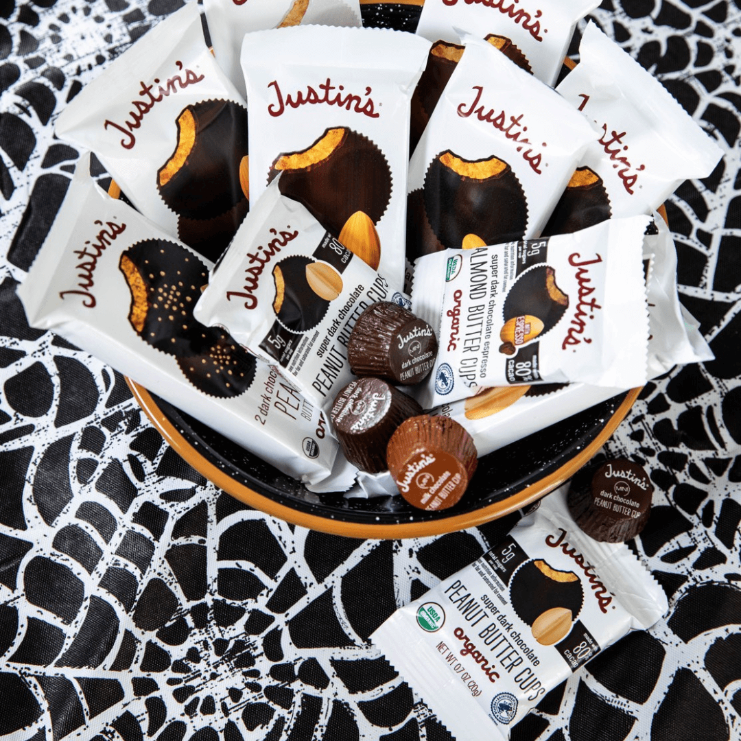 VegNews.VeganChocolateCandies.Justins