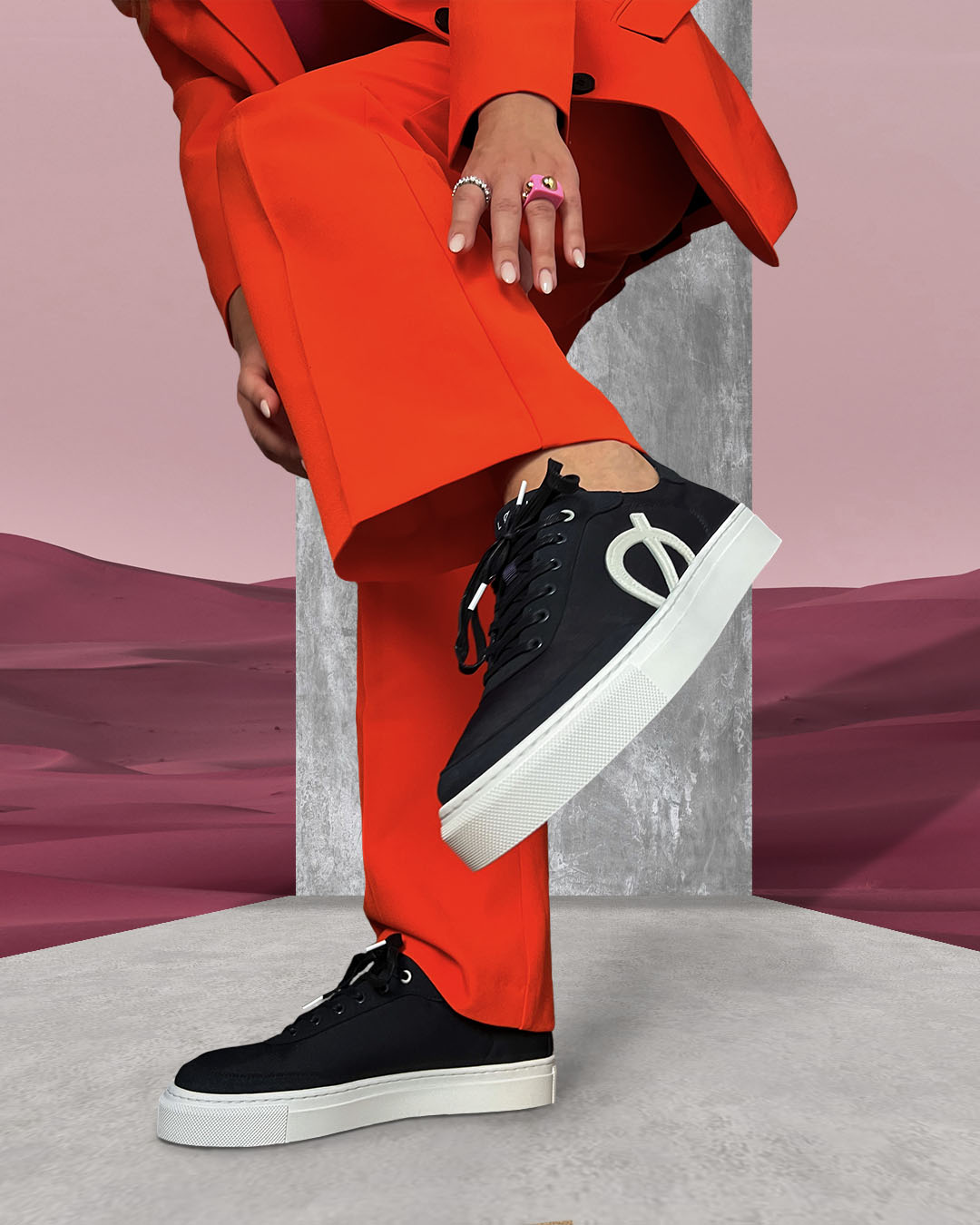 VegNews.LOCIshoes