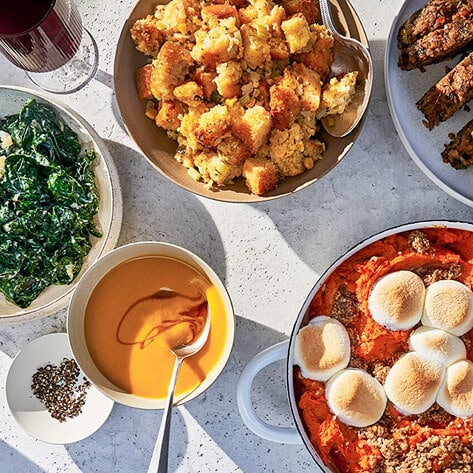 Let Chef Chloe Coscarelli Cook Thanksgiving Dinner. Here’s How to Get Her Vegan Roast.