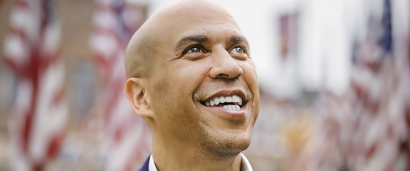 Cory Booker: Banning Factory Farms Is a Bipartisan Issue