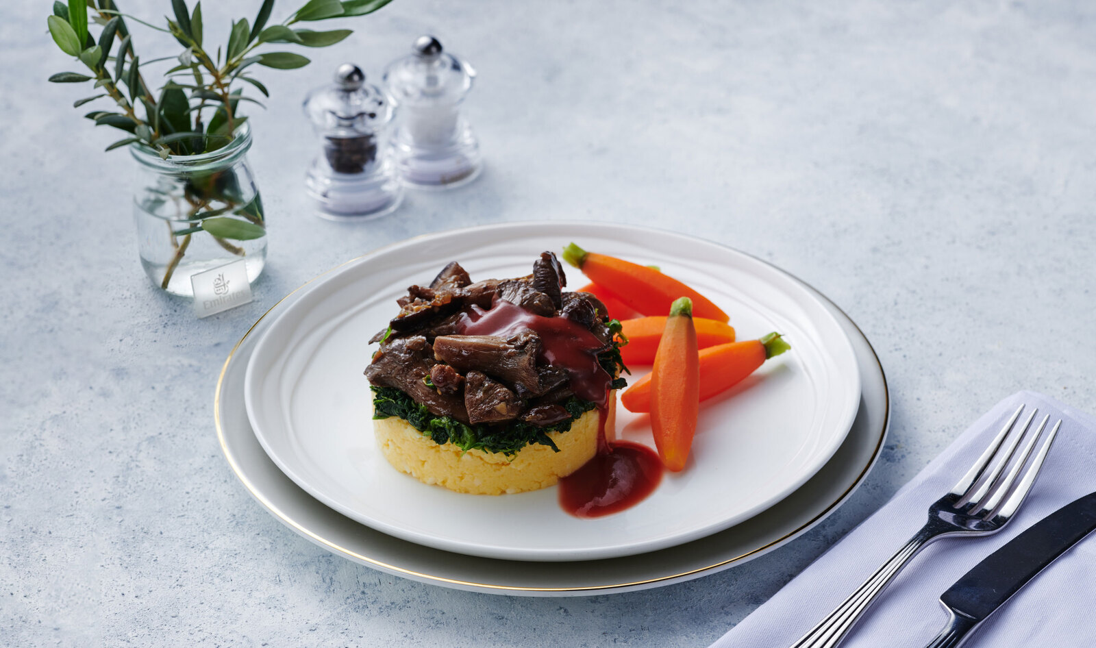 These 13 Airlines Are Serving Restaurant-Worthy Vegan Inflight Meals