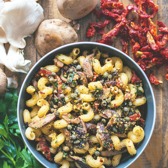 Cantonese Meets Mexican, Katsu Burgers, and Cajun Italian: Mix It Up With These Delicious Fusion Recipes