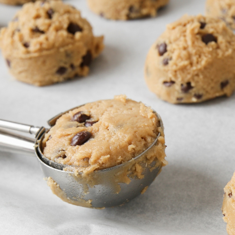 Can You Eat Egg-Free Raw Cookie Dough? No, But Also Yes