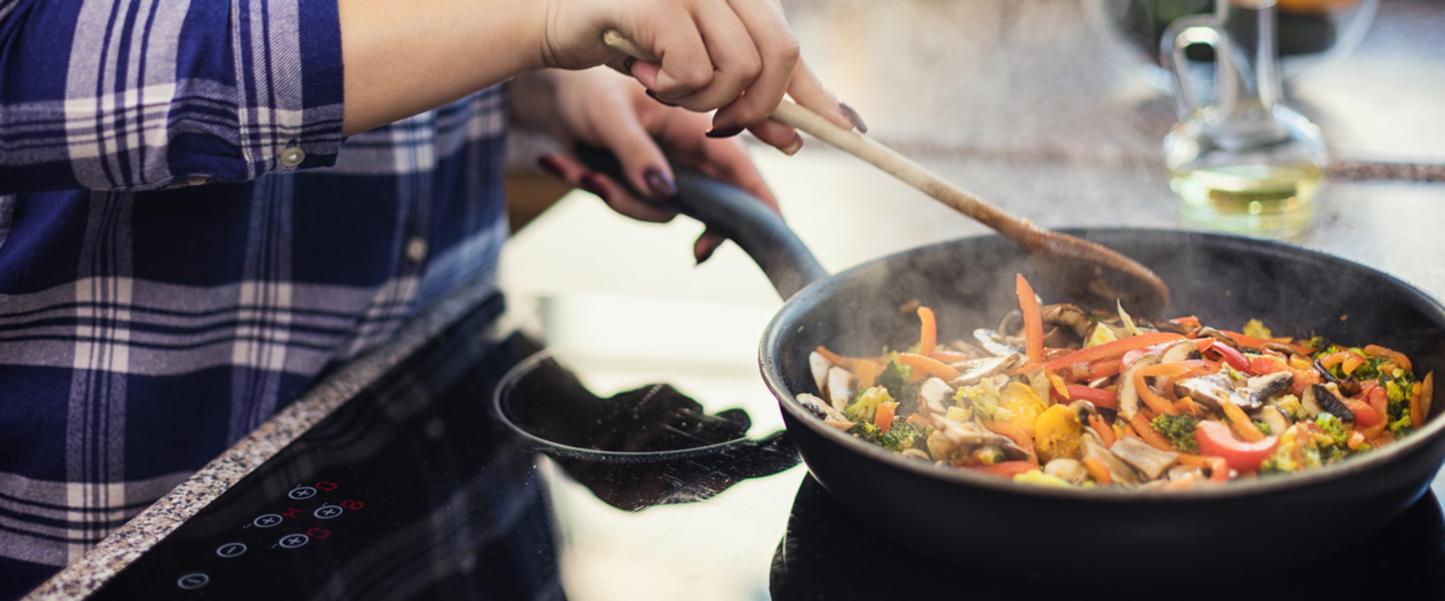 Can Cooking With Cast Iron Really Increase Your Iron Levels?