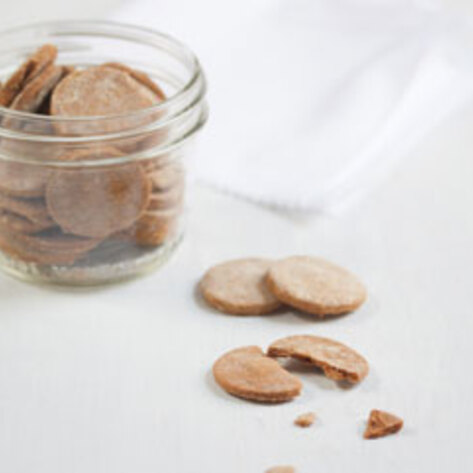 Gluten-Free Cheesy Crackers