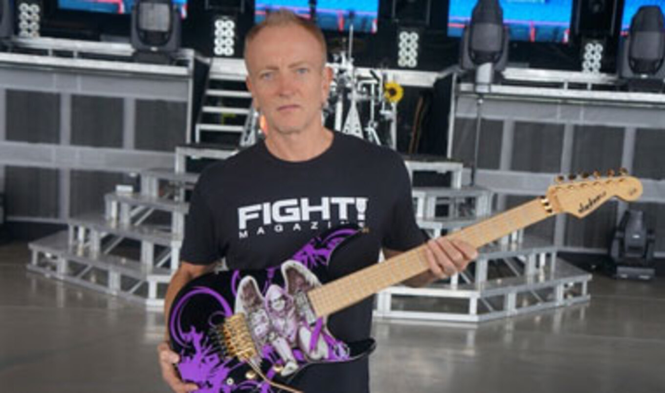 Vegan Musician to Auction Guitar for Charity