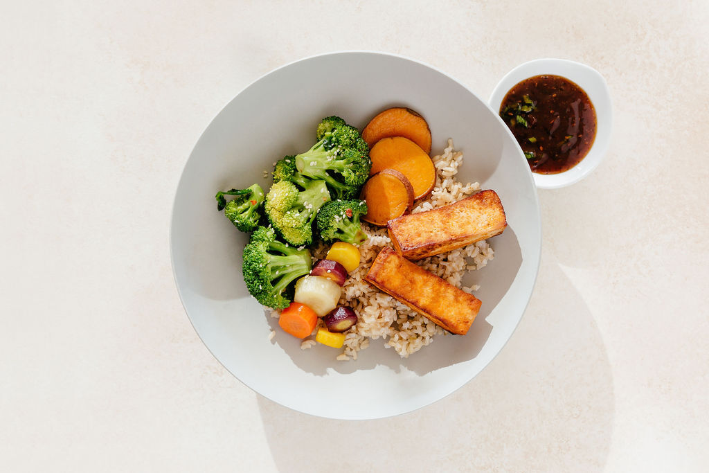 vegnews.tofubowl.veestro