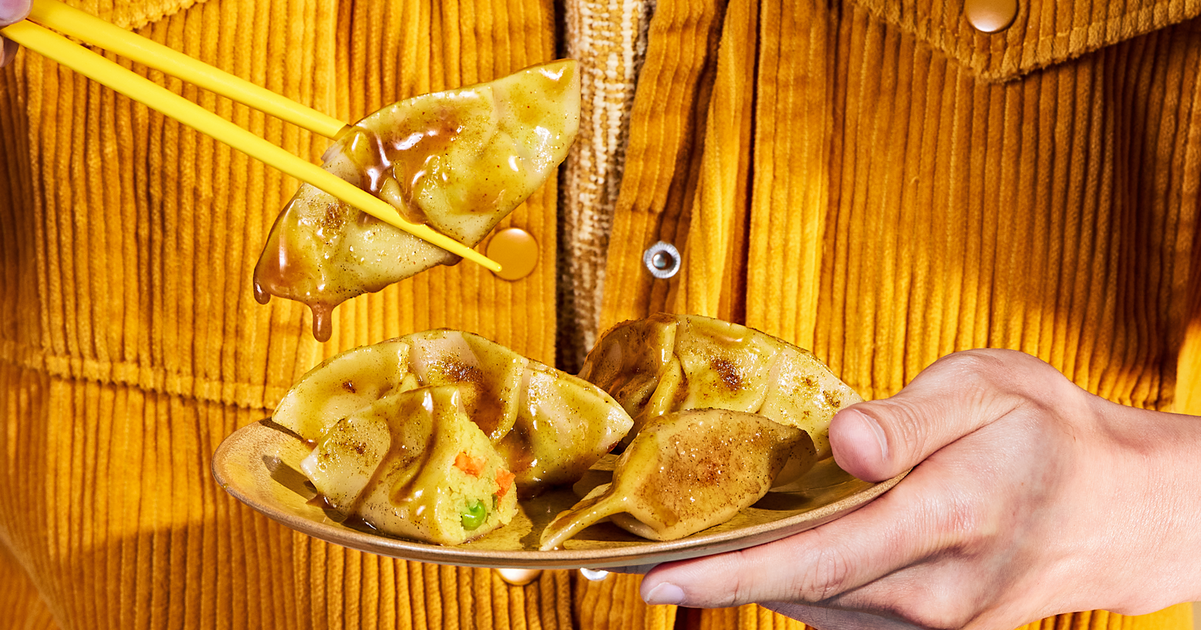 The 12 Best Vegan Products Launching This Year: From Bacon and Steak to Breakfast Sandwiches and Cheese Wheels - Vimarsana News