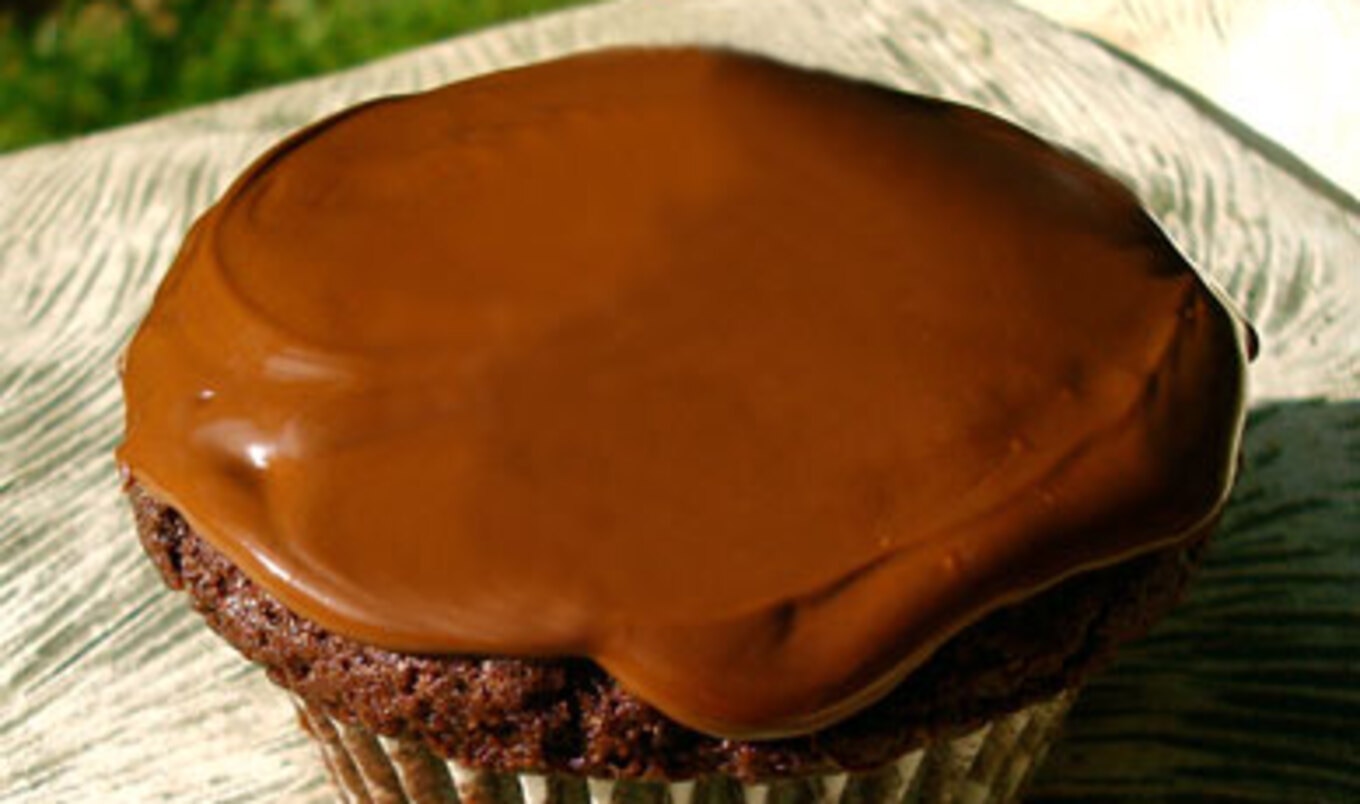 Kid-Friendly Chocolate Chip Cupcakes With Chocolate Frosting