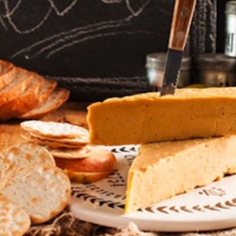 3 Rules for Stellar Homemade Vegan Cheese