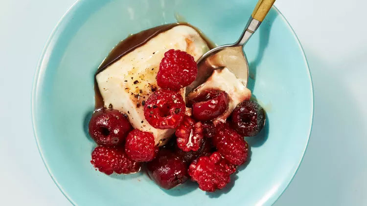 Cherry-Panna-Cotta