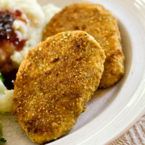 VegNews.PumpkinSeedChicken_creditHannahKaminsky