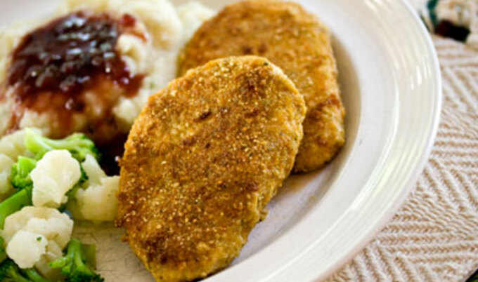 VegNews.PumpkinSeedChicken_creditHannahKaminsky