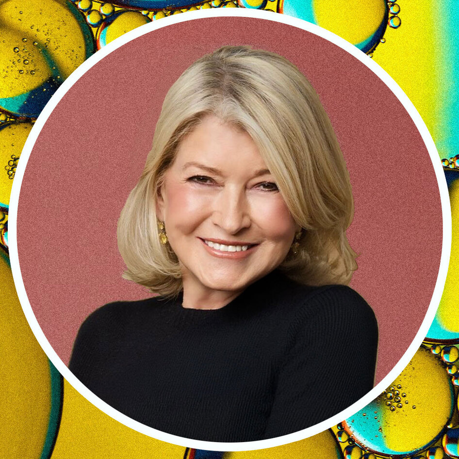 The 2 Types of Olive Oil You Should Always Have in Your Kitchen, According to Martha Stewart