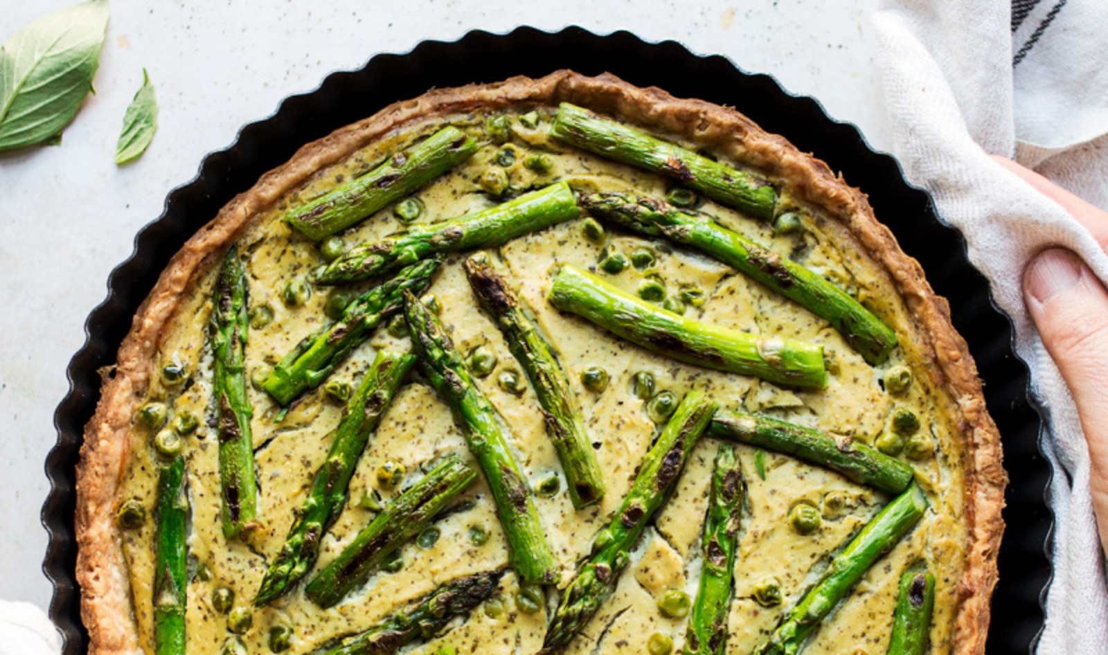 Make a Delicious Quiche Without Using Any Eggs