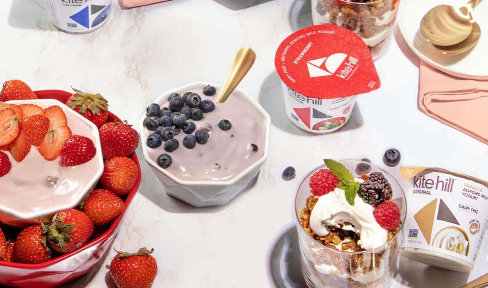 These 22 Dairy-Free Yogurt Options Are so Tasty You Won't Miss the Milk