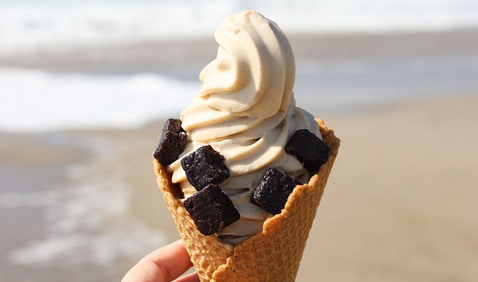 Where to Find Creamy, Delicious Dairy-Free Soft-Serve Ice Cream in the US
