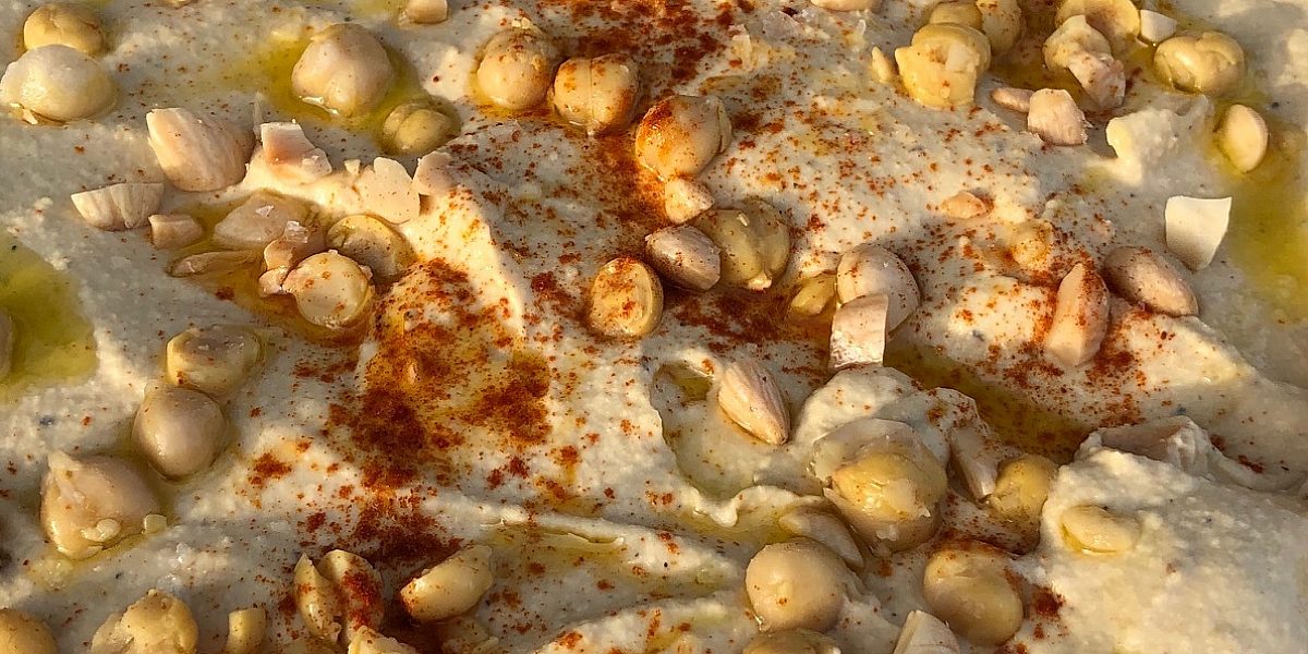 creamy hummus