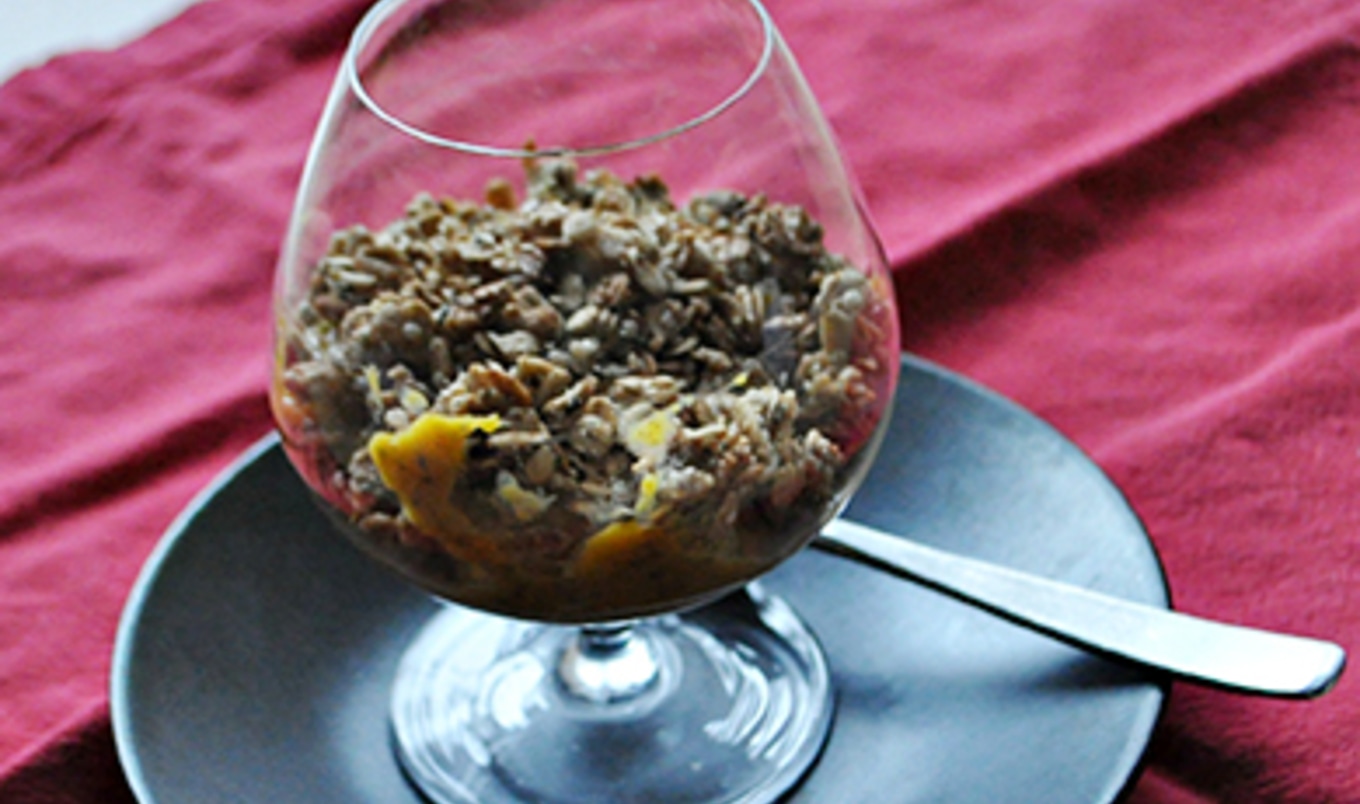 Pumpkin Pie Pudding with Crunchy Granola Topping