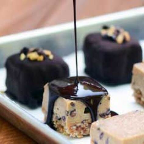 PB-Cheesecake-Bars_LG_cr_Nicole_Axworthy