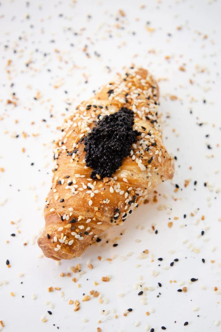 Caviar-Croissant
