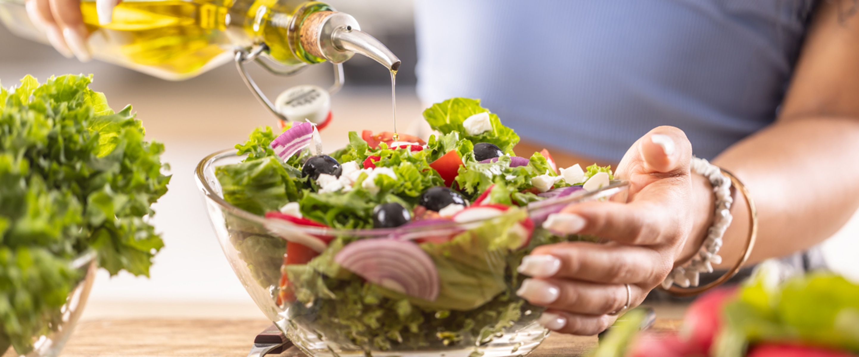 What Are the Benefits of Olive Oil? And Do You Really Need to Drink It Before Bed?