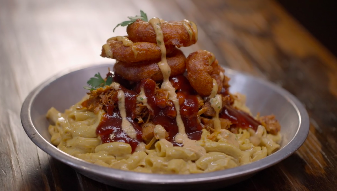 Mac and Cheese With BBQ Jackfruit by Charity Morgan