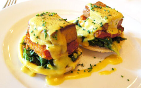Vegan Eggs Benedict