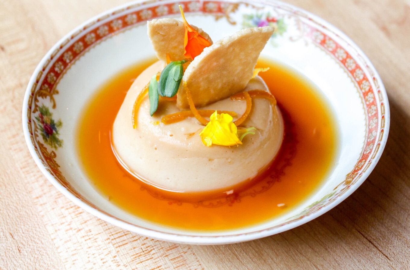 Bloom dessert