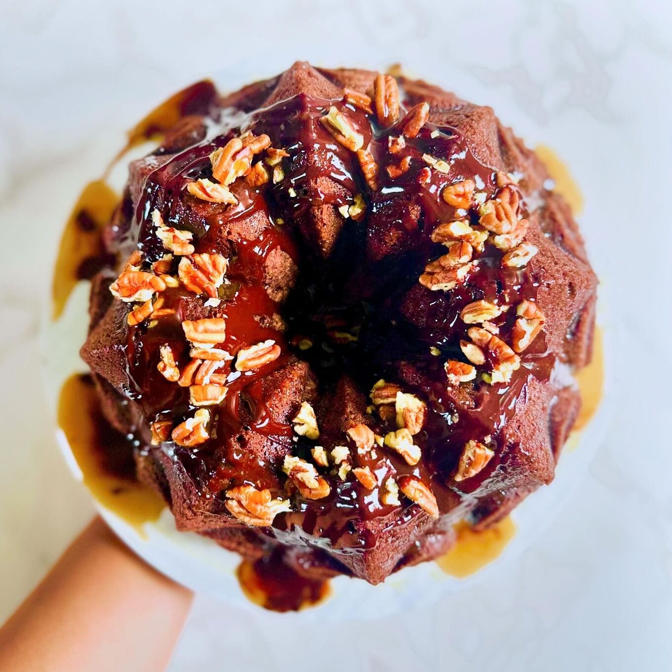 turtle bundt cake at Estella's Vegan Dessert Boutique